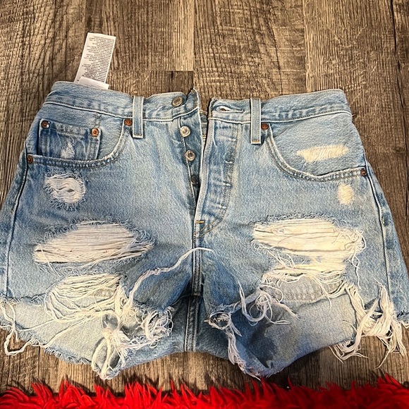 Levi 501 - Picture 1 of 4